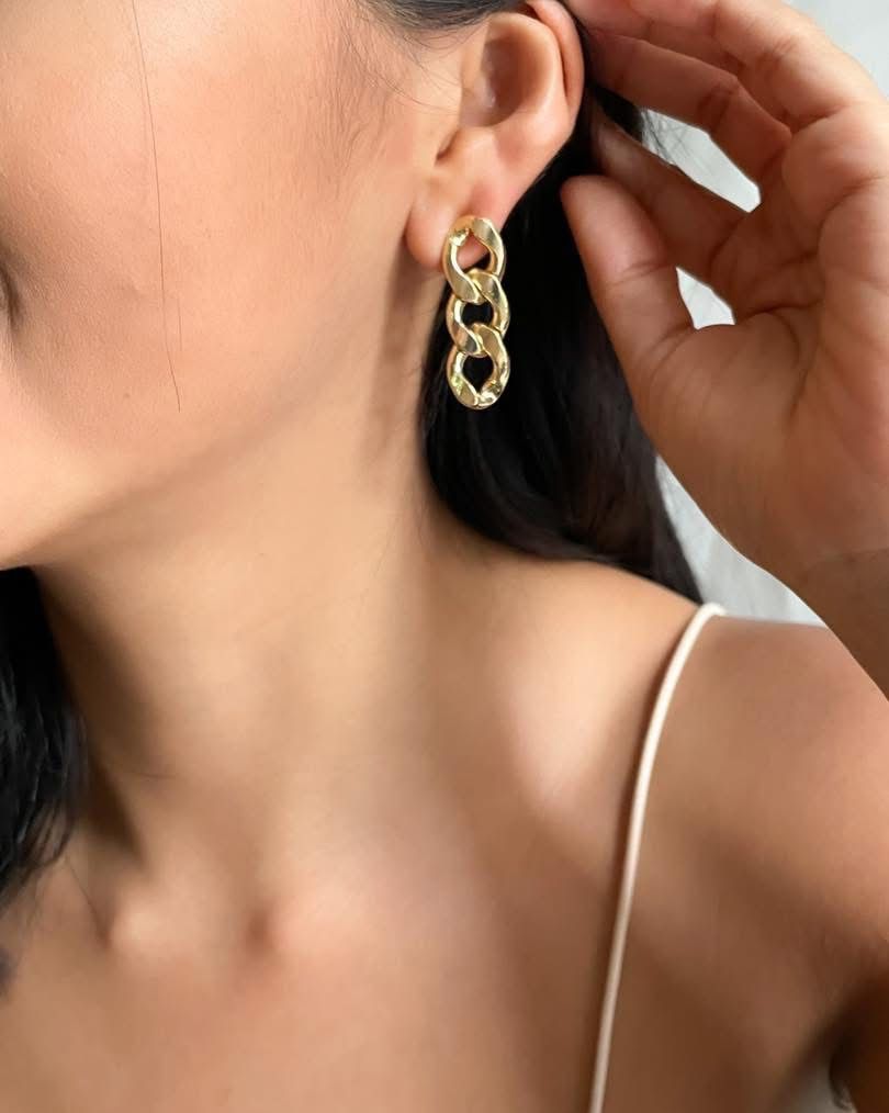 ARETES