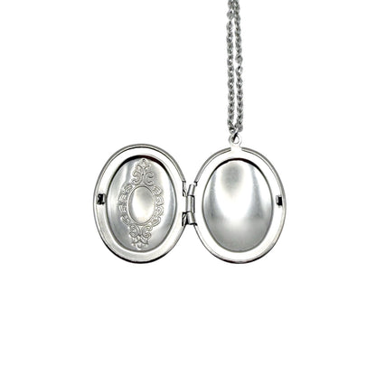 Collar Relicario - Oval Encanto Plateado