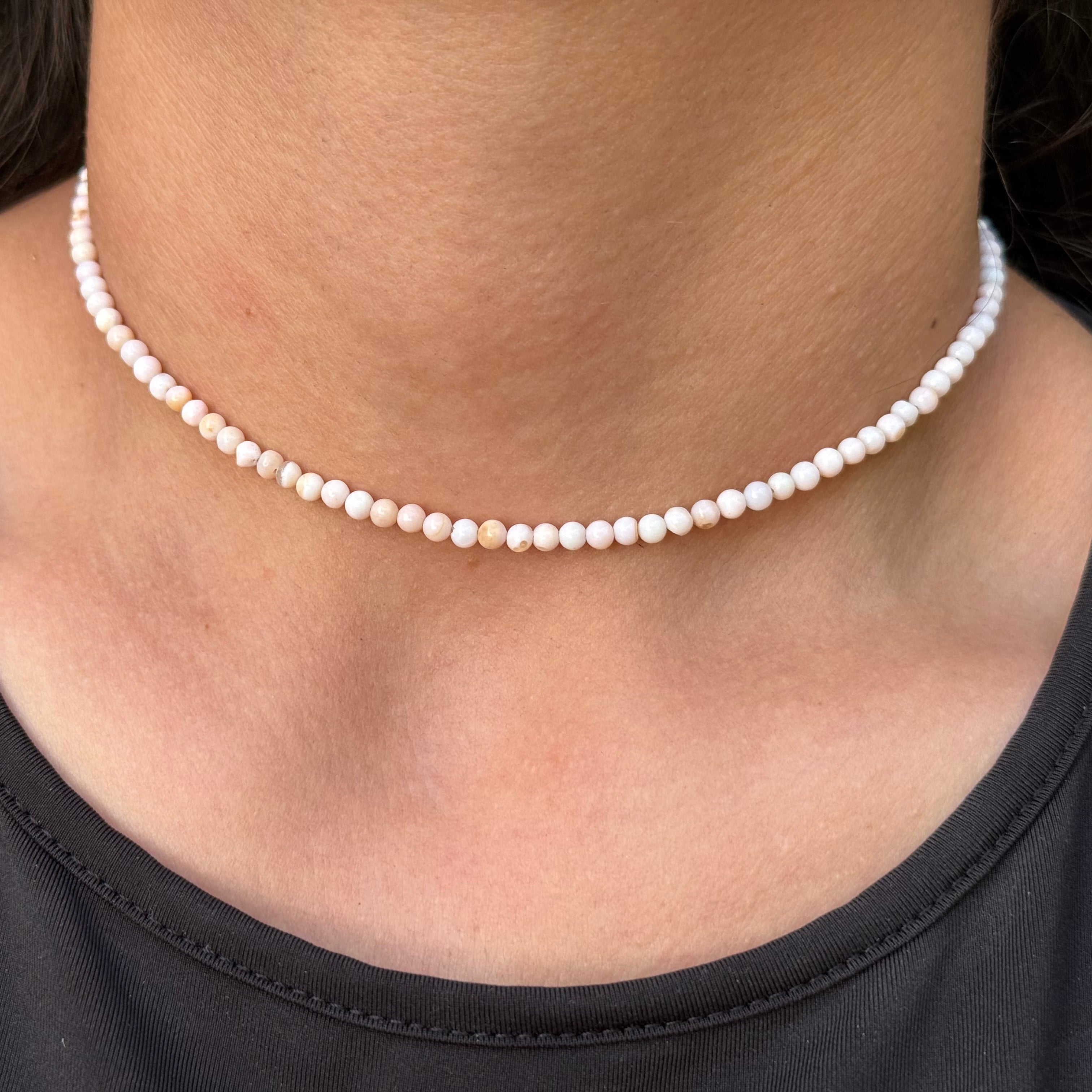 Collar Luna Rosa