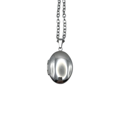 Collar Relicario - Oval Liso Plateado