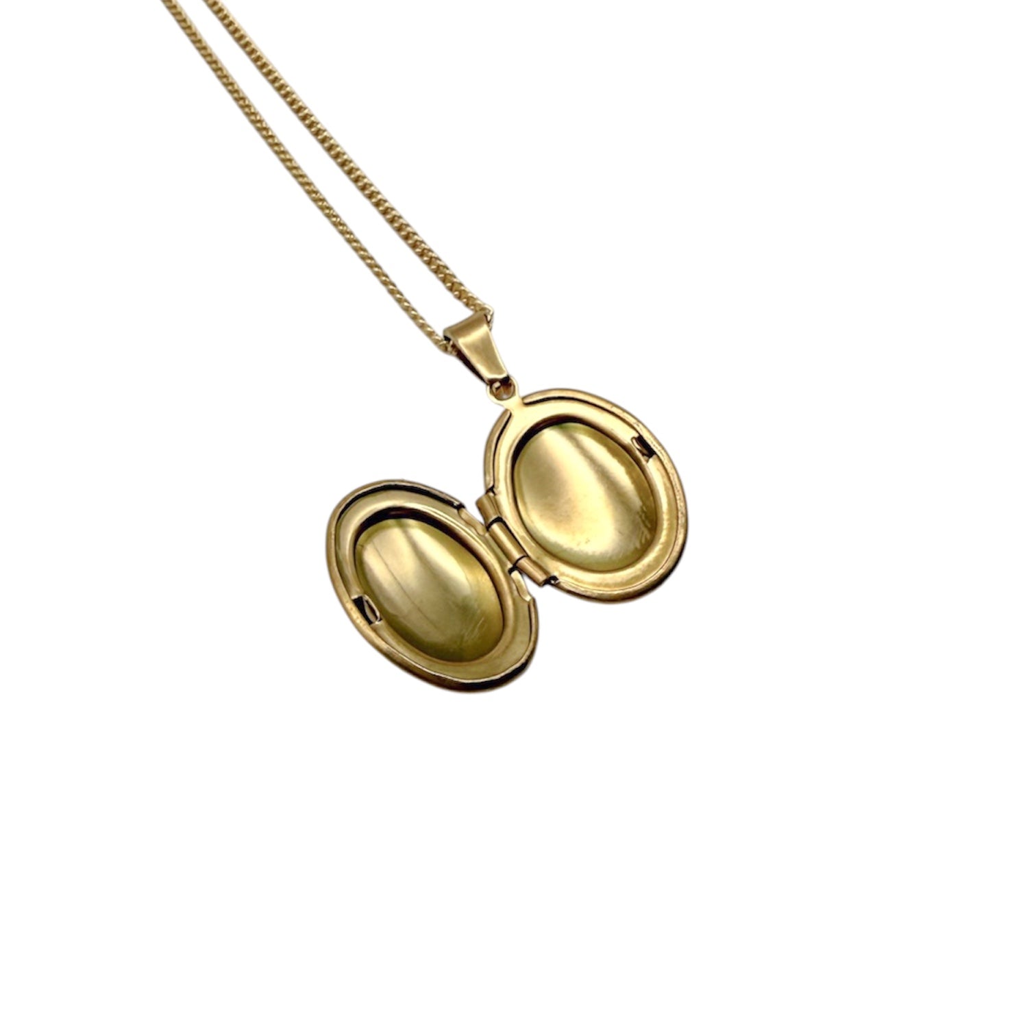 Collar Relicario - Oval Liso Dorado