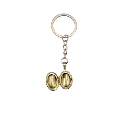 Collar Relicario - Oval Liso Dorado